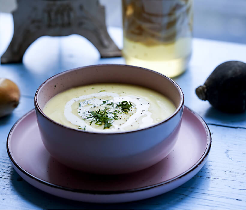 Cremesuppe mit Schwarzem Rettich Cremesuppe mit Schwarzem Rettich